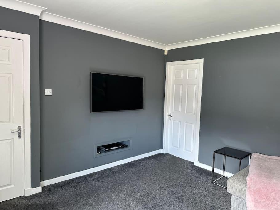 Family Friendly Detached 2 Bed Home, Loch Lomond Holiday home